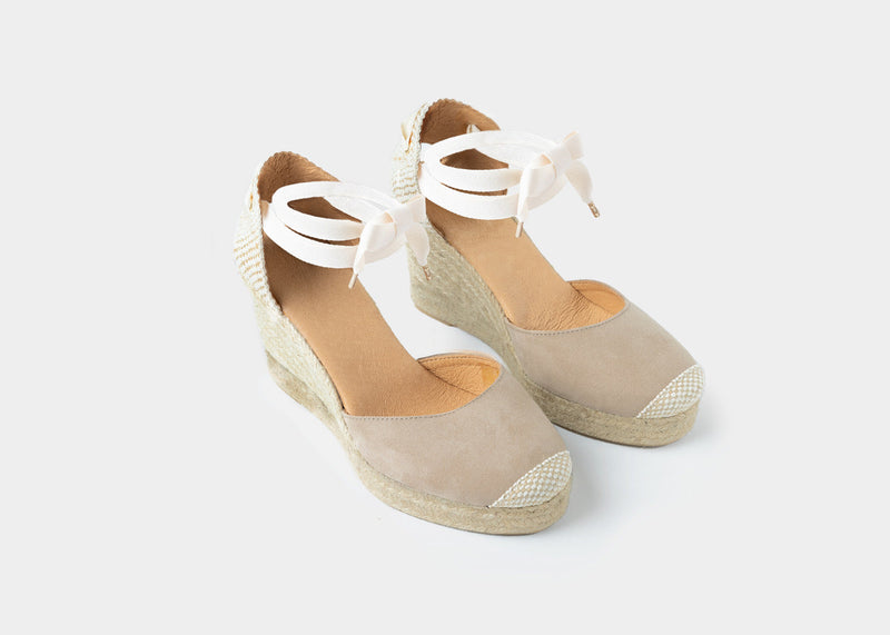 Jimena Knitted Toe Taupe High Wedge Laces