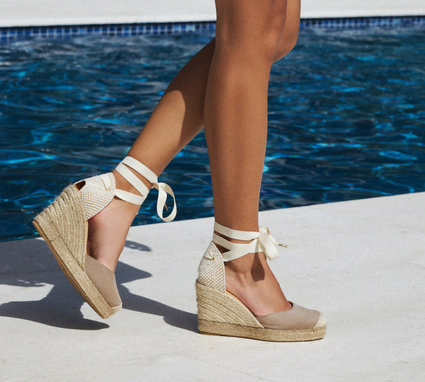 Jimena Knitted Toe Taupe High Wedge Laces